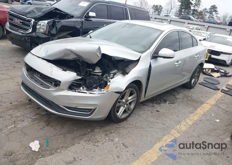 2015 Volvo S60 T5 Premier из США, поврежденный, VIN YV126MFK8F1336189